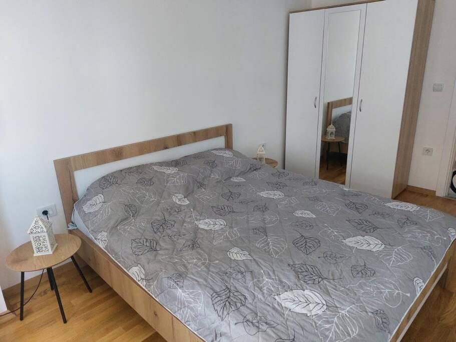 Skopje Family Business Apartment Eksteriør billede