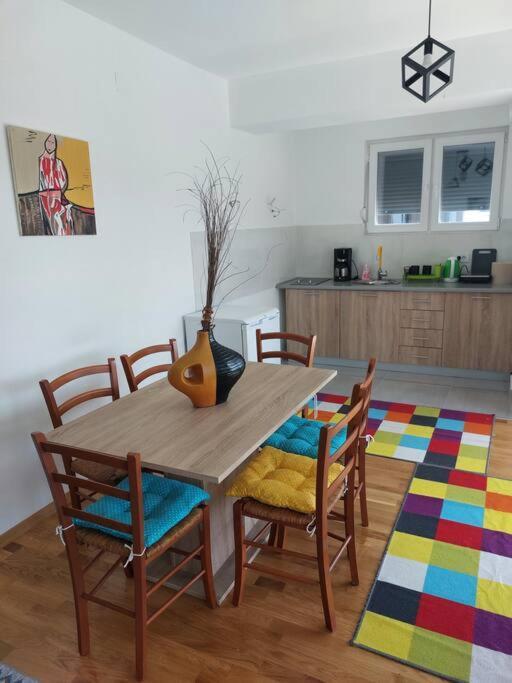 Skopje Family Business Apartment Eksteriør billede